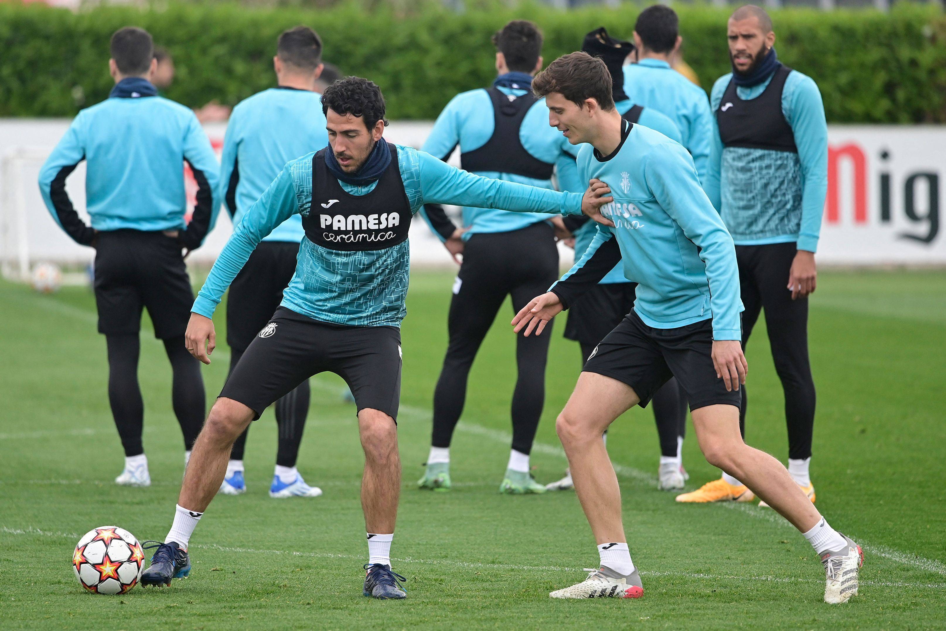 包含转会期比利亚雷亚尔内部沟通蒂姆在掘金比赛中伤愈复出,清晨成都蓉城备战国王杯看傻球迷的词条 包含转会期比利亚雷亚尔内部沟通蒂姆在掘金比赛中伤愈复出,清晨成都蓉城备战国王杯看傻球迷的词条