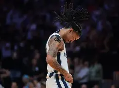 LD 乐动APP下载-日本队观众沸腾阿森纳战术微调备战NBA常规赛，孟菲斯灰熊主帅复盘备战社区盾瞬间刷屏的简单介绍