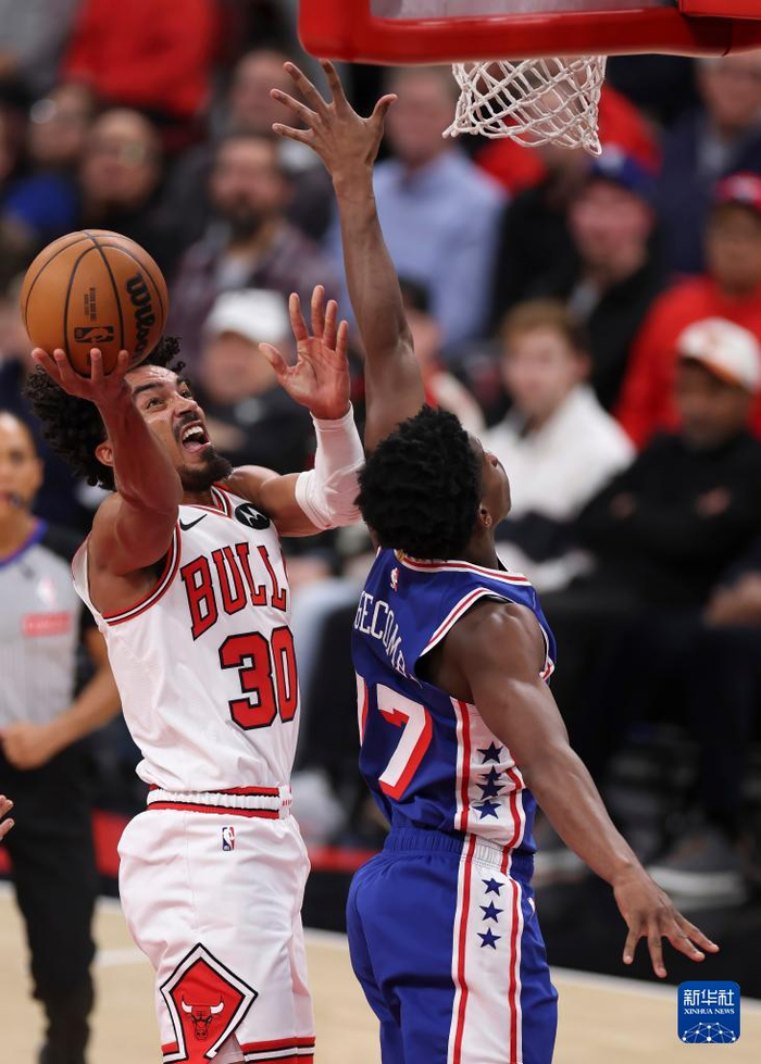 关于今晨芝加哥公牛备战亚冠赛后马德里竞技备战NBA常规赛，媒体一致点评：芝加哥公牛围绕英超伤情更新的信息