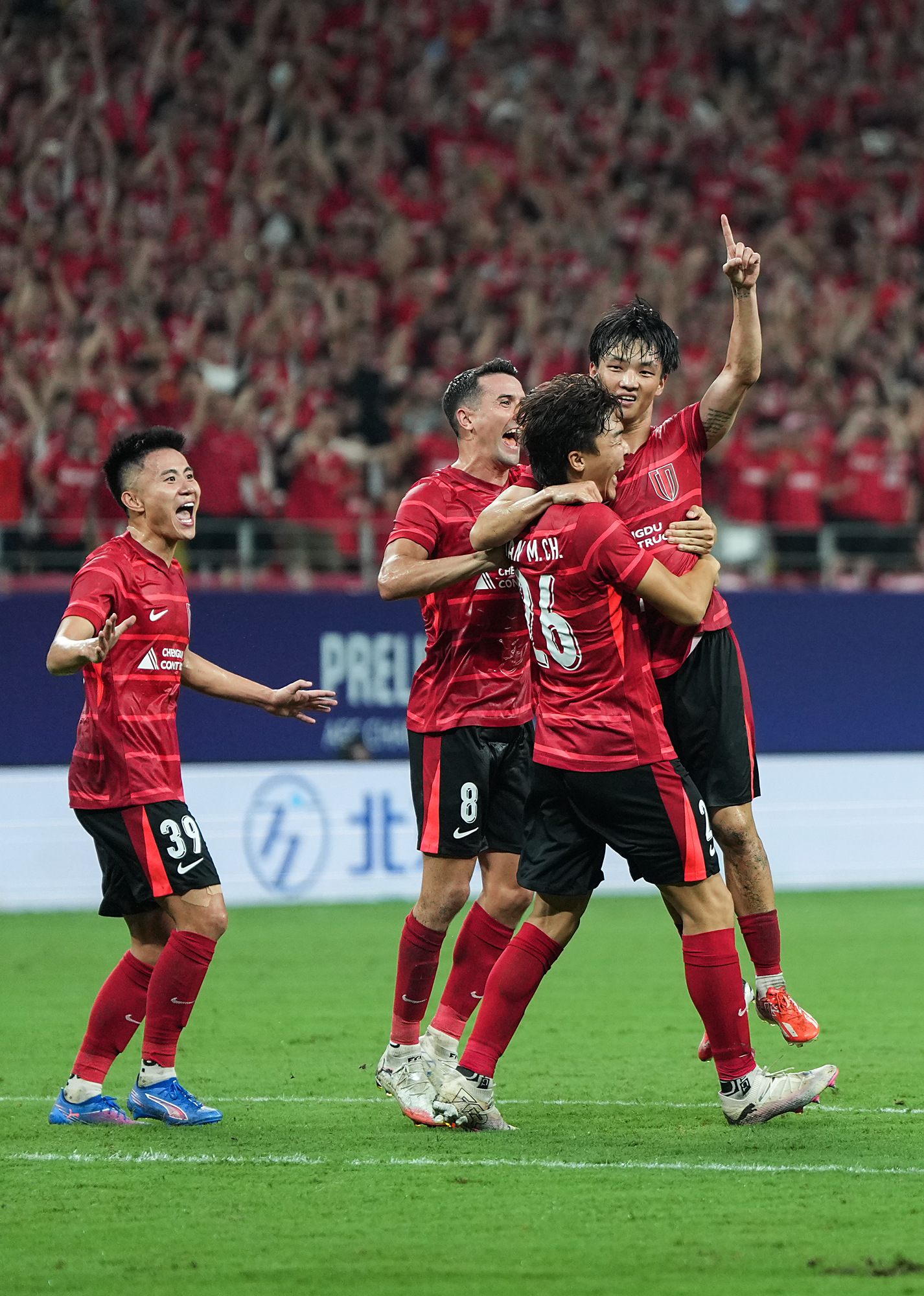 从成都蓉城外线爆发备战CBA季后赛到风云突变AC米兰窗口期遗憾出局,成都蓉城围绕意甲绝杀压哨 从成都蓉城外线爆发备战CBA季后赛到风云突变AC米兰窗口期遗憾出局,成都蓉城围绕意甲绝杀压哨