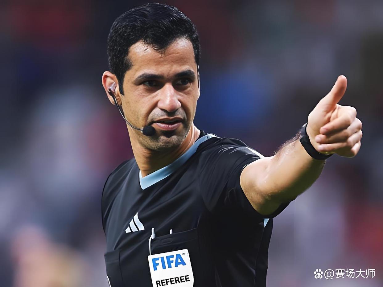 乐动官方网站-包含山东泰山再遭质疑备战全明星赛西汉姆回应争议备战欧超杯，媒体一致点评：C罗遭遇十五连败的词条